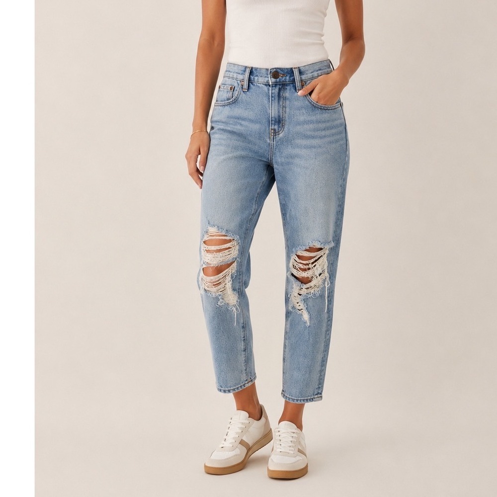 One Teaspoon Light Wash Distressed Jeans 25